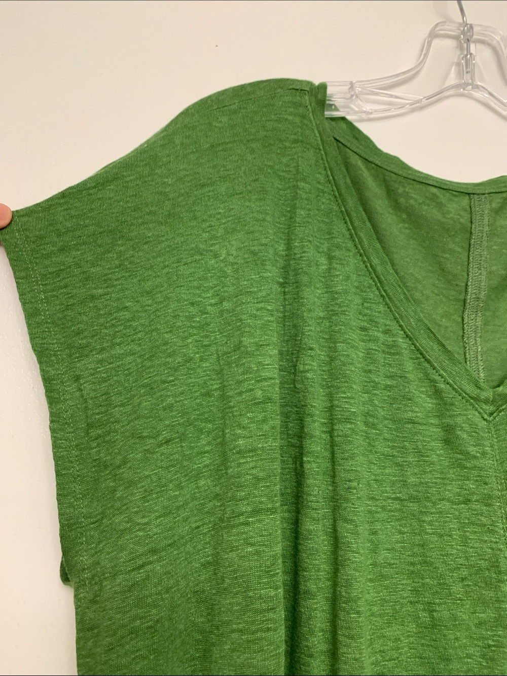 Eileen Fisher Green V-Neck Short Flutter tee in XL. Organic linen. Comfortable. - Picture 4 of 5